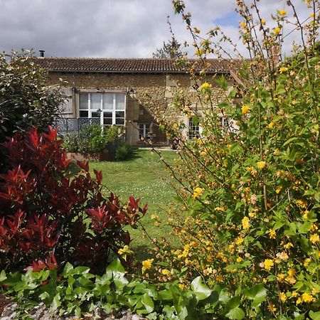 La Ferme Du Grand Bois Leilighet Mouterre-Silly Eksteriør bilde